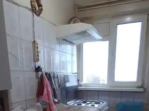 vând ap. Cu 2 cam. În Mihai Bravu, piata — miniatura 7