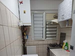 Apartament 2 camere de închiriat – complet mobilat și utilat — miniatura 5