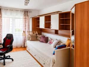 Apartament decomandat cu 3 camere in Scriitorilor, Brasov — miniatura 5