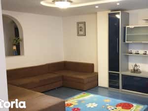 Vand Apartament cu 4 Camere — miniatura 4