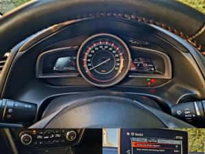 Mazda 3  2.0 Benzina 120 CP, BI-Xenon / LED / Front Assist / RVM ... — miniatura 6