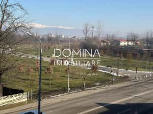 Clădire P+2 - potrivită pentru proiecte ample — miniatura 10