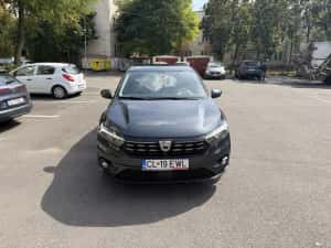 Vând dacia Logan — miniatura 4