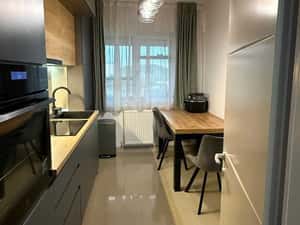 2 camere lux, 70 mp, mobilat & utilat, balcon mare — miniatura 6