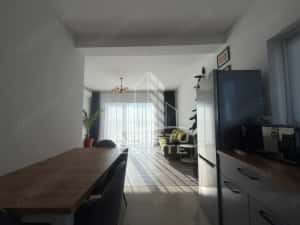 Apartament cu 2 camere, 2 locuri de parcare, etajul 1, in Dumbravita — miniatura 5