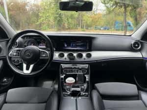 Mercedes E200d  | 189.000 km REALI | 9G-Tronic | Cameră | Încălzire Scaune — miniatura 5