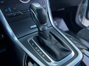 Ford Edge Automată 210 HP Diesel — miniatura 4