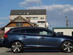 VOLVO V60 BUSINESS LINE OCEAN RACE 2015 — miniatura 7