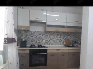 Vând apartament 3 camere zona Digi — miniatura 1