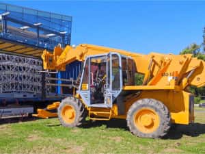 Incarcator Telescopic de inchiriat / Inchiriez Telehandler / Manitou — miniatura 7
