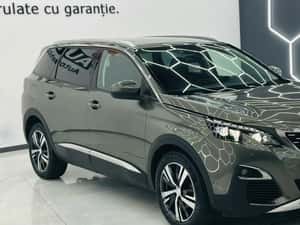 PEUGEOT 5008 GT-LINE — miniatura 2