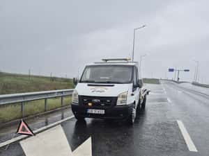 Tractări auto 24/7 la orice oră — miniatura 3