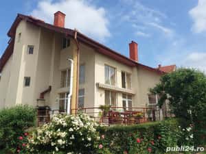 Vila zona Colinelor D+P+E , sc 480 mp , teren 1200, piscina , constr 2001, gaz — miniatura 7