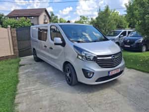 Opel vivaro dublu cabine 6 locuri model lung XXL  IMPECABILA/ fără adblue