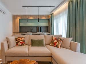 Studio lux in zona centrala! — miniatura 1