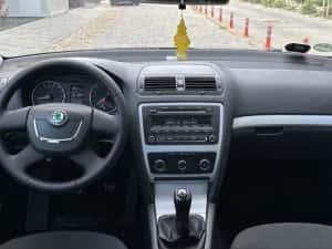 ***Skoda Octavia 2 Facelift 1.6 TDI  Euro5*** — miniatura 6
