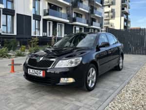 ***Skoda Octavia 2 Facelift 1.6 TDI  Euro5*** — miniatura 9