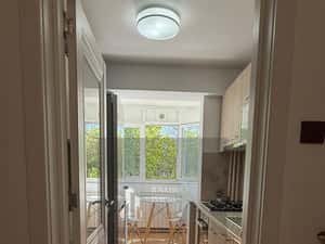 3 Camere - 15 minute metrou pe jos - Titan - Loc de parcare — miniatura 1