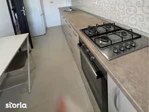 Garsonieră de închiriat + parcare — miniatura 5