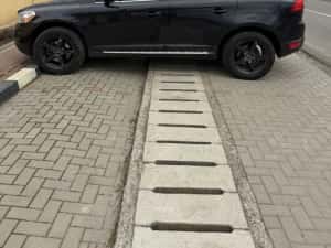 Vand Volvo xc 60, an 2010 — miniatura 6