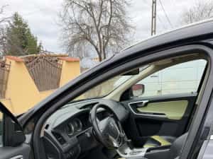 Vand Volvo xc 60, an 2010 — miniatura 10