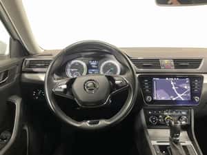 Skoda Superb Berlină Hibrid 2020 Second hand — miniatura 6