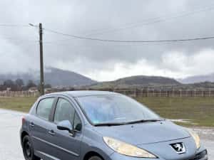 Peugeit 207 din 2008 de 1,6 Disel — miniatura 2