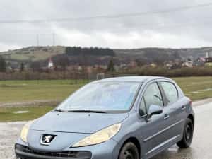 Peugeit 207 din 2008 de 1,6 Disel — miniatura 3