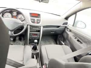 Peugeit 207 din 2008 de 1,6 Disel — miniatura 7