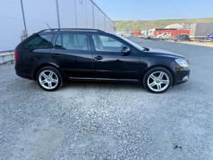 Skoda Octavia Skoda Octavia 1.6 tdi DSG — miniatura 4