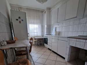 Persoana fizica vand apartament 3 camere ,central,Alba Iulia — miniatura 4