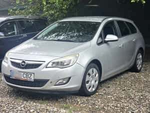 Opel Astra J 2012 1.3cdti Clima / navi / Carlig Remorcare / itp Rca — miniatura 1