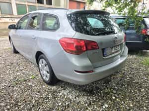 Opel Astra J 2012 1.3cdti Clima / navi / Carlig Remorcare / itp Rca — miniatura 3