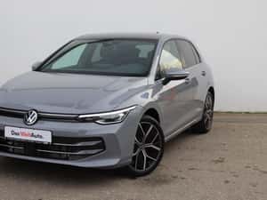 Volkswagen Golf 2024 - 10.000 km - Automată - 150 HP