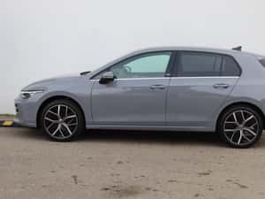Volkswagen Golf 2024 - 10.000 km - Automată - 150 HP — miniatura 2
