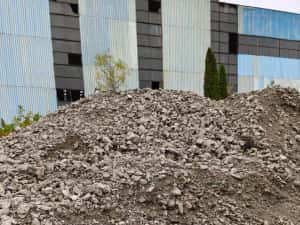 Vând beton concasat