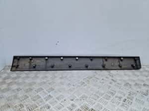 Bandou ornament plastic usa stanga fata Opel Antara — miniatura 6