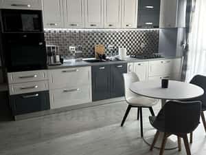 Apartament 3 camere 60 mp utili parcare petfriendly Doamna Stanca — miniatura 3