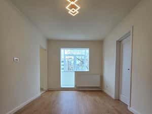 Apartament 2 camere, RENOVAT complet, etaj 3/4, Alexandru — miniatura 4