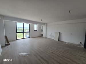 De vanzare Apartamente 4 camere cu scara interioara Bloc Nou. — miniatura 5