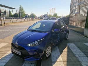 Toyota Yaris 1.5L CVT ACTIVE – City-car modern, economic — miniatura 3