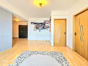 Apartament 2 camere de vanzare Bucurestii Noi - Parc Bazilescu — miniatura 3