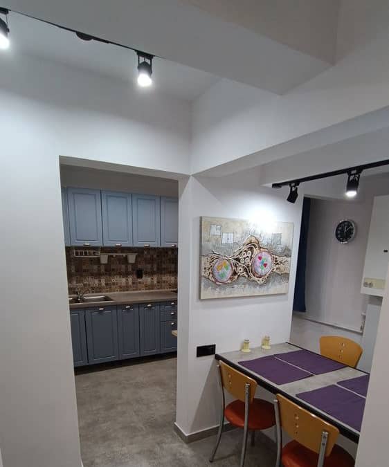 Persoană fizică închiriez apartament modern cu 2 camere — fotografie 1 din 6