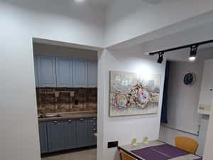Persoană fizică închiriez apartament modern cu 2 camere — miniatura 2