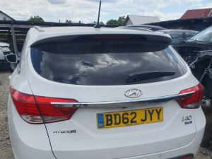 Dezmembrez Hyundai i40 motor 1.7 crdi D4FD 136 cp an 2014 racitor gaze egr pompa ABS electroventilator scaun scaune fata bancheta spate toba finala — miniatura 2