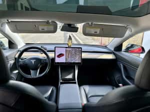 Tesla Model 3 Long Range Dual Motor 4x4 — miniatura 5