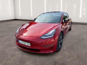 Tesla Model 3 Long Range Dual Motor 4x4 — miniatura 10
