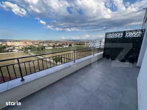 Apartament modern cu terasa de 15 m² si priveliste panoramica – 58 — miniatura 3