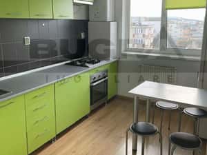 Apartament de 1 camera, decomandat, 44mp, parcare subterana, zona UMF — miniatura 6