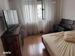 Apartament 3 camere, decomandat, zona Craiovita Noua — miniatura 4